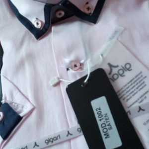 Men's Pink Short Sleeve Shirt.  Size M.