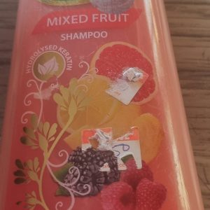 Veet Gold Mixed  Fruit Shampoo- 500Mle.