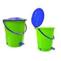 Prestige Pedal Bin in Plastic Containers on Wholesale