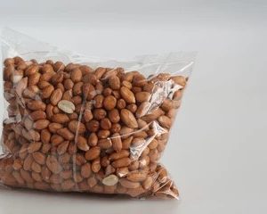 Freshly Raw Groundnut in Transparent & Measured Packs - Half Derica Cup